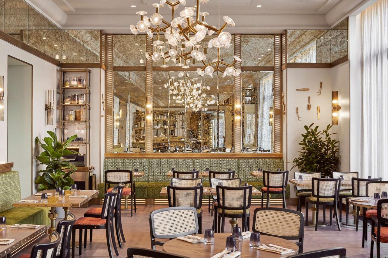 Andaz Prague, By Hyatt Hotell Exteriör bild